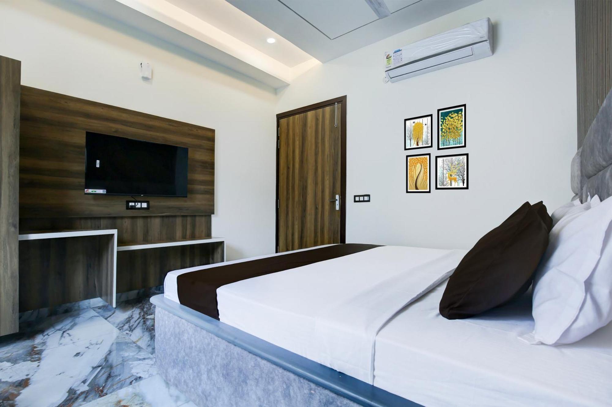 Hotel O Platinum Zirakpur Εξωτερικό φωτογραφία