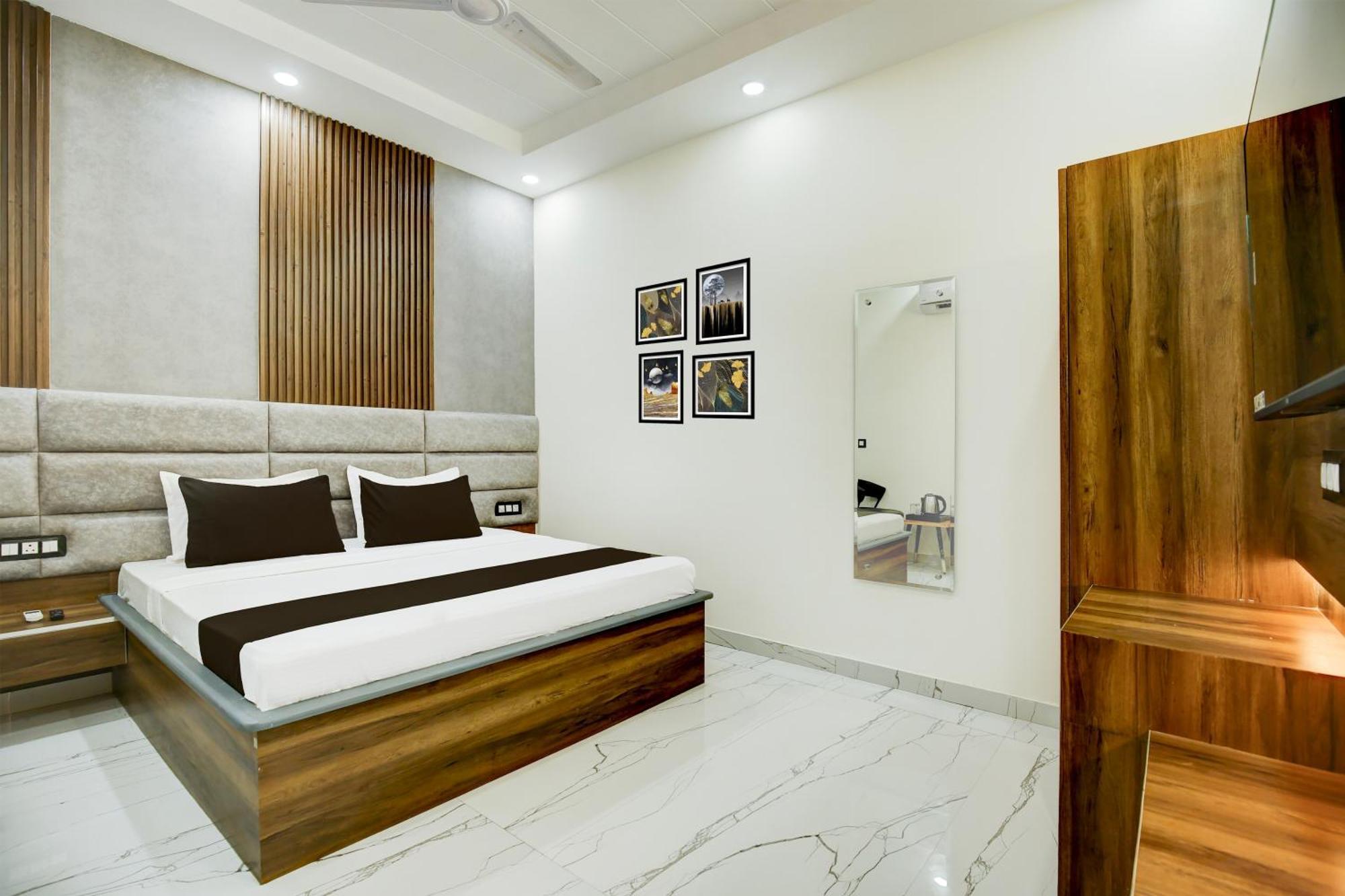 Hotel O Platinum Zirakpur Εξωτερικό φωτογραφία