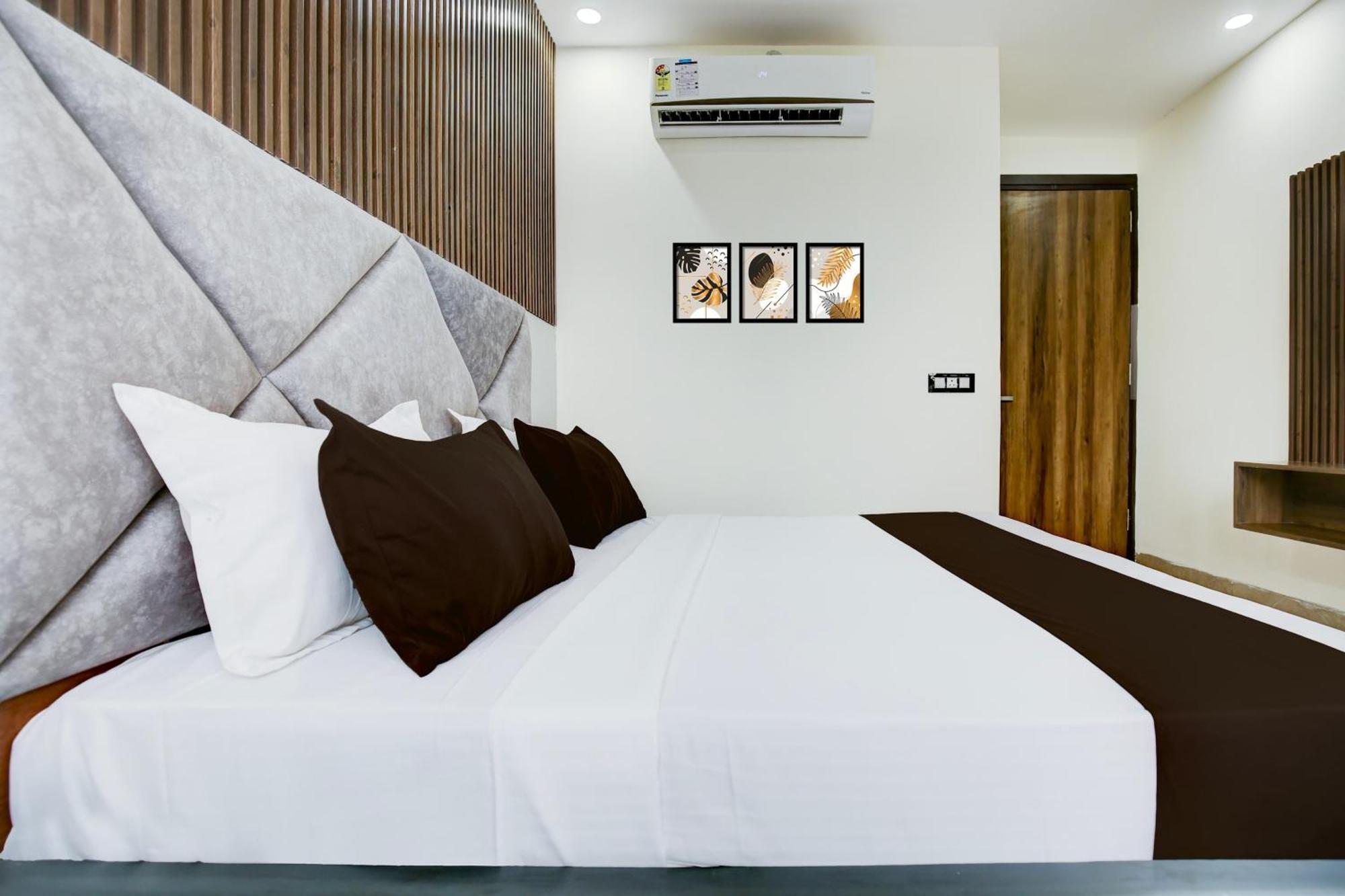Hotel O Platinum Zirakpur Εξωτερικό φωτογραφία