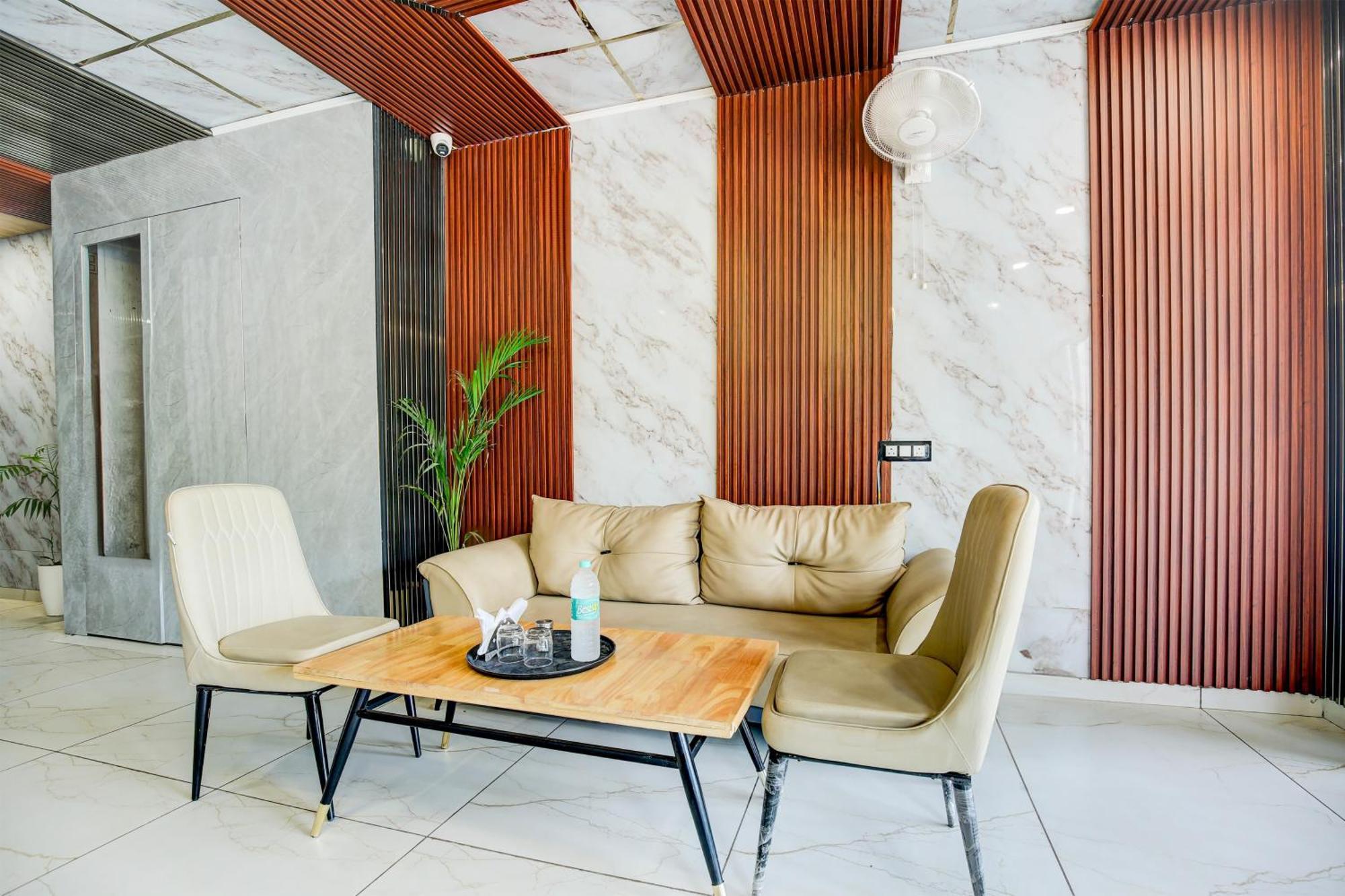 Hotel O Platinum Zirakpur Εξωτερικό φωτογραφία