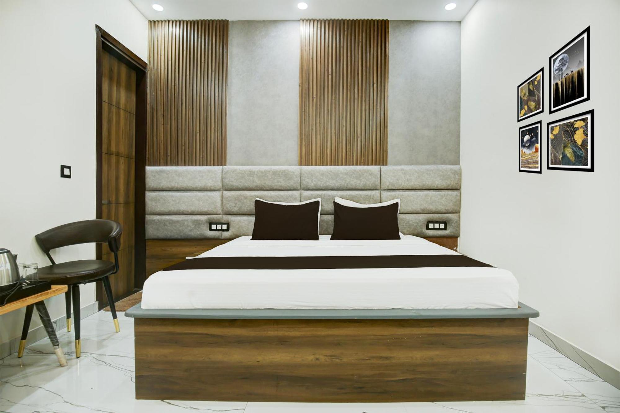 Hotel O Platinum Zirakpur Εξωτερικό φωτογραφία